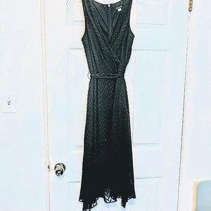 Tommy Hilfiger size 6 Sleeveless Surplice Tie Waist Dress